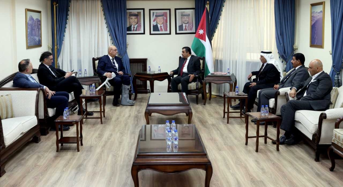 النائب العجارمة: فلسطين قضيتنا الأولى