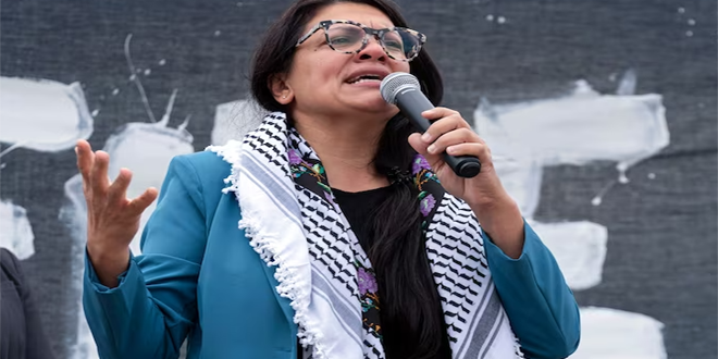 نائبة في الكونغرس الأمريكي: جو بايدن يدعم الإبادة الجماعية للفلسطينيين