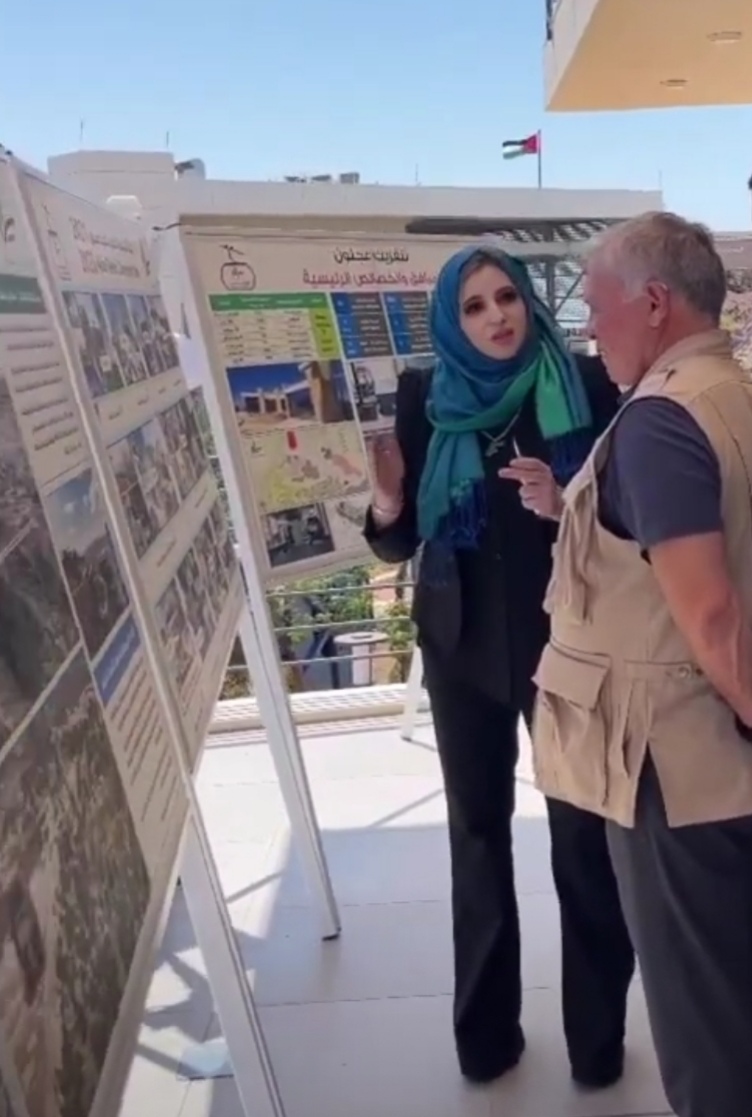 بعد انجاز اول تلفريك في الاردن المهندسة الحياري إلى بريطانيا  لمناقشة أطروحة الدكتوراه
