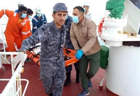 القوة البحرية والزوارق الملكية تستجيب لنداء استغاثة