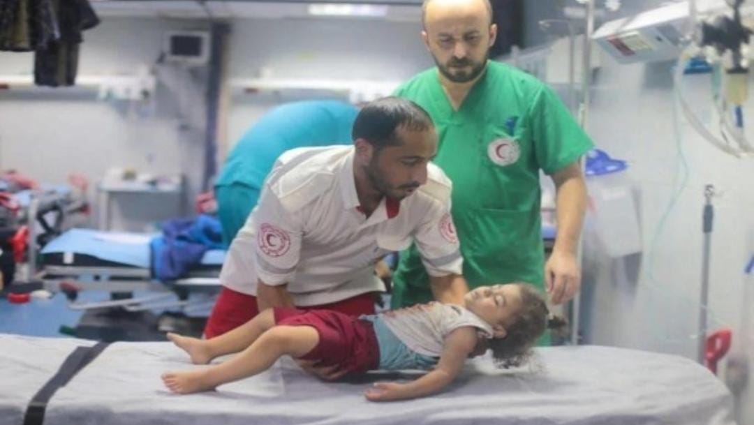 البكاء والقرآن والدعاء بدائل التخدير في العمليات الجراحية بغزة