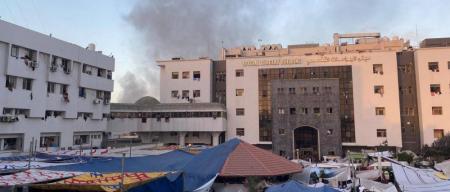 صحة غزة تعلن نفاد الوقود في مجمع الشفاء وتوقف الاجهزة بالكامل