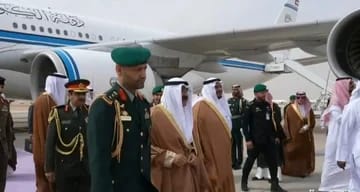 ولي عهد الكويت يصل الرياض للمشاركة في القمة العربية الإسلامية