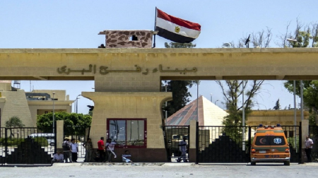 إعادة فتح معبر رفح الأحد لحاملي جوازات سفر أجنبية