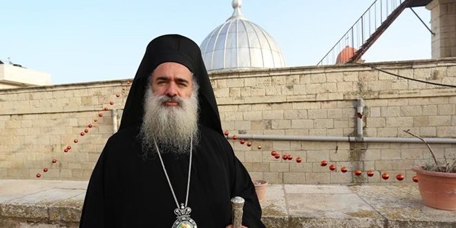 المطران حنا : الغرب يدعي دفاعه عن حقوق الإنسان ويتجاهل ذلك عندما يتعلق الأمر بالشعب الفلسطيني