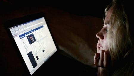 خطط مثيرة للجدل لمراقبة السلوك عبر الإنترنت في المملكة المتحدة