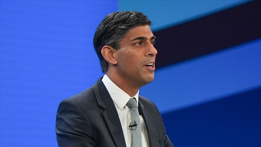 سوناك يطالب إسرائيل بحماية المدنيين وإدخال المساعدات إلى غزة