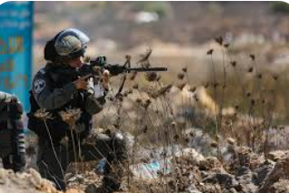 إصابات بمواجهات مع الاحتلال في طوباس واعتقال 70 فلسطينيا بالضفة الغربية