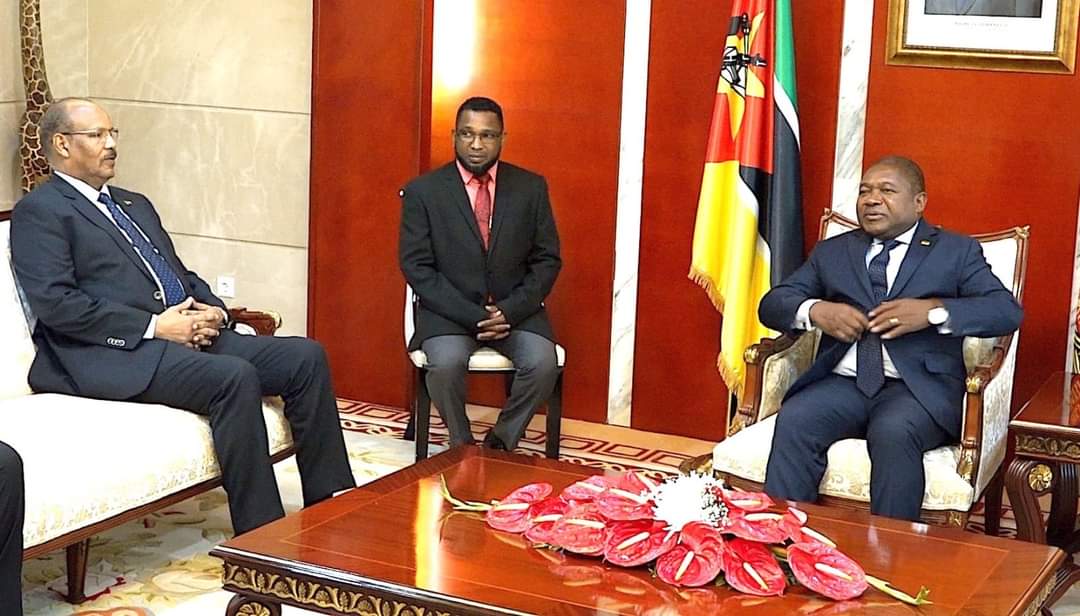 السودان : الفريق مهندس جابر يسلم رسالة من رئيس المجلس للرئيس الموزمبيقي