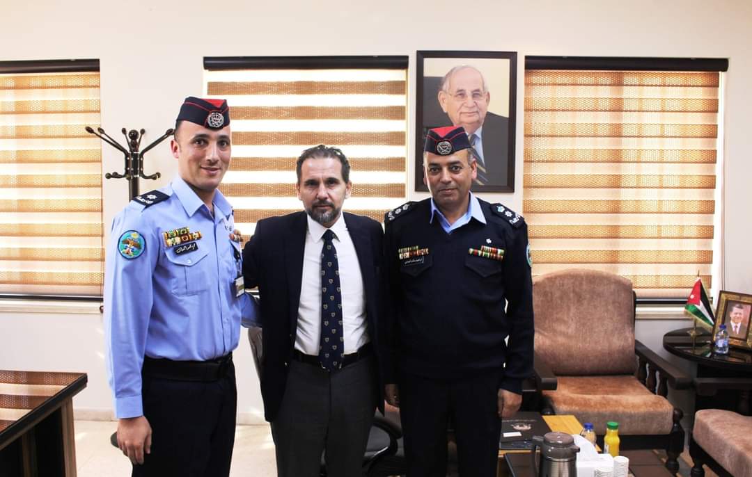 الأمير مرعد يهنئ منتدبين عسكريين بمناسبة الترفيع ...صور