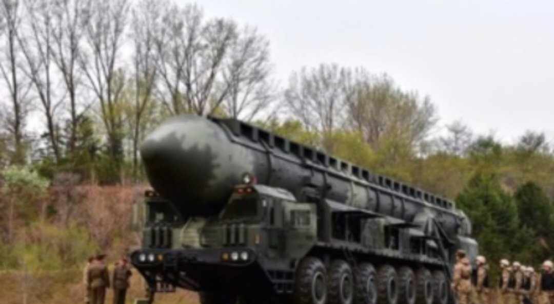 كوريا الشمالية تختبر صاروخاً جديداً هدفه ضرب جزيرة أمريكية