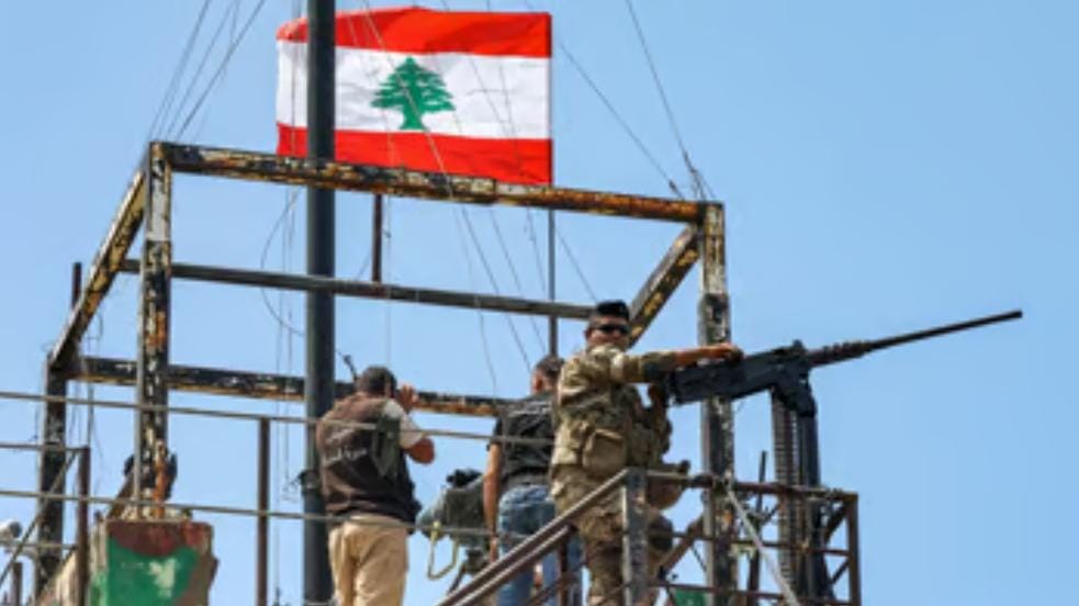 الاحتلال يقصف منزلاً في بلدة الخيام جنوبي لبنان