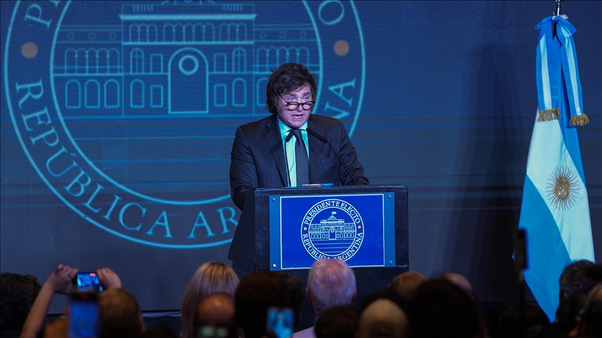 رئيس الأرجنتين المنتخب: سأوزر أمريكا وإسرائيل قبل تولي مهامي