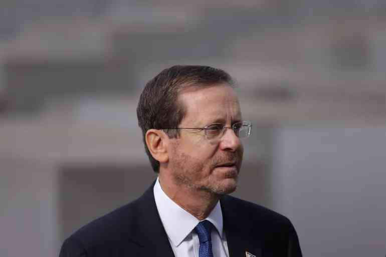 رئيس حثالة الأمم يهرب من حدث مفاجئ