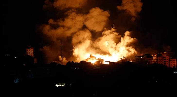 طيران الاحتلال يقصف مقر الأمن الداخلي غربي رفح جنوبي القطاع