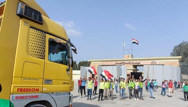 الأونروا: يجب وصول المساعدات لغزة دون أي شروط