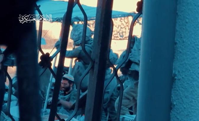 المقاومة تنصب كمائن لجيش الشراذم بطرق احترافية