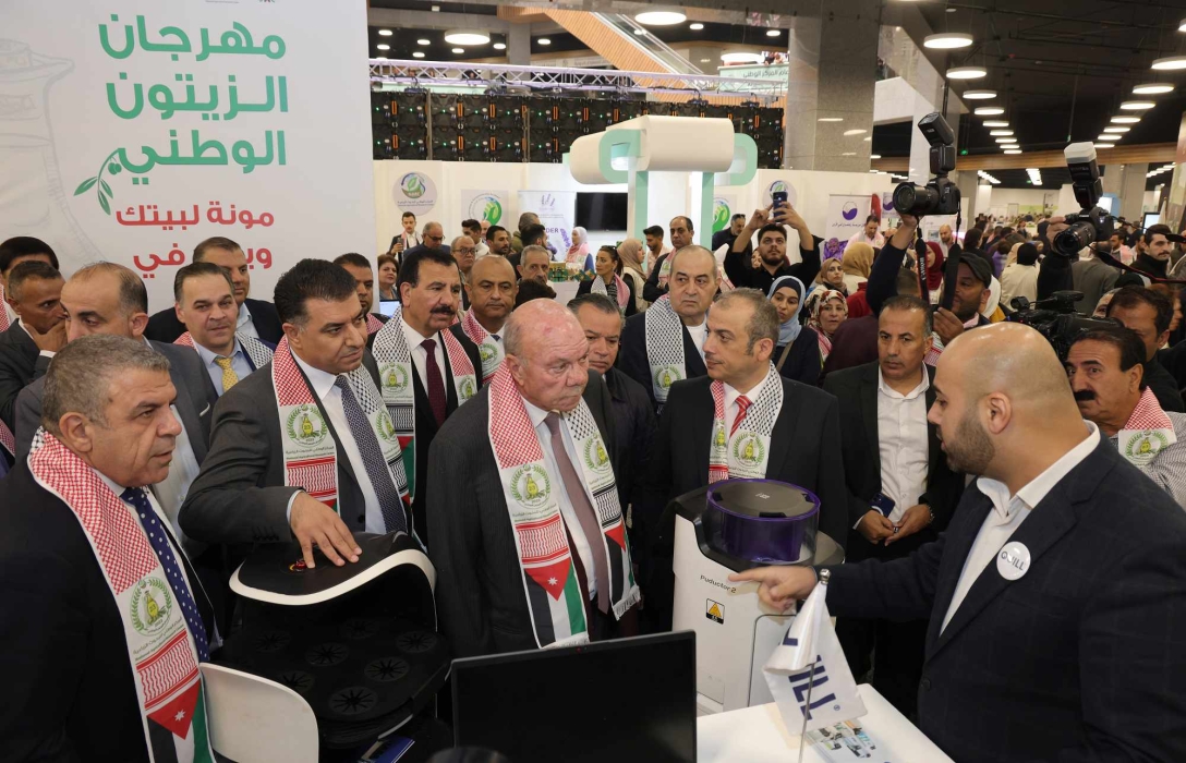 مندوبا عن الملك.. الحنيفات يفتتح مهرجان الزيتون