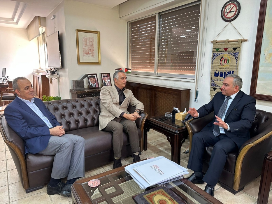 إقليم البترا ووزارة السياحة تبحثان الواقع السياحي وسبل تطويره وتحدياته