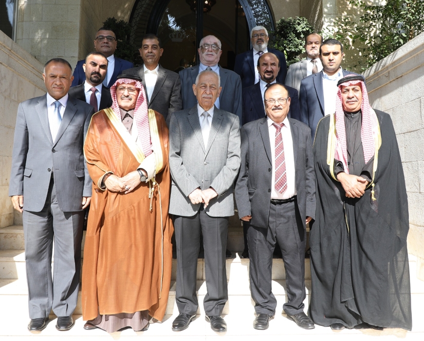 العيسوي يلتقي وفدا من عشائر السطرية...صور