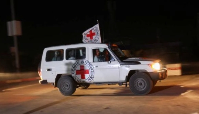 حماس تطلق سراح 12 تايلاندياً محتجزاً غير مدرجين في اتفاق الهدنة