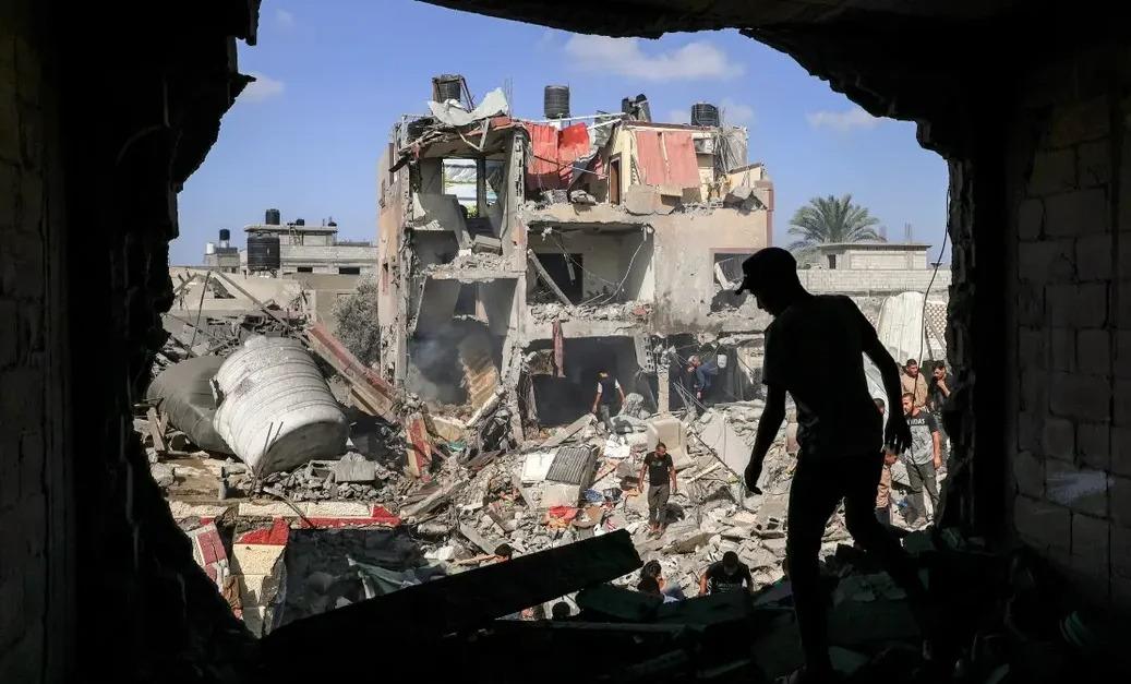 الدفاع المدني بغزة: نناشد الدول العربية تزويدنا بمعدات لانتشال الشهداء