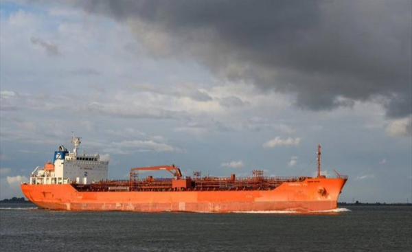 مسلحون يستولون على ناقلة نفط إسرائيلية في البحر الأحمر