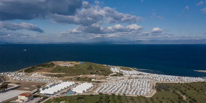 مقتل شخص وفقدان 12 آخرين جراء غرق سفينة شحن قبالة سواحل اليونان