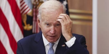 طبيب سابق في البيت الأبيض: تدهور مقلق بصحة بايدن