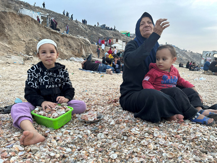 أميركا ترسل 3 طائرات عسكرية محملة بالمساعدات إلى غزة