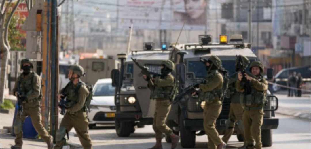 Israeli forces kill a Palestinian west of Ramallah