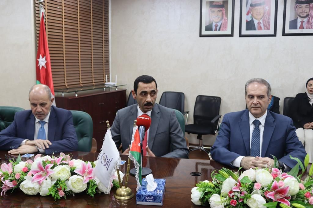 جلسة تشاركية في الغذاء والدواء لبحث سبل تبسيط الإجراءات أمام قطاعي الأدوية والمستلزمات الطبية