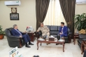 رئيس جامعة الزيتونة يستقبل آمر كلية الدفاع الوطني الملكية الأردنية