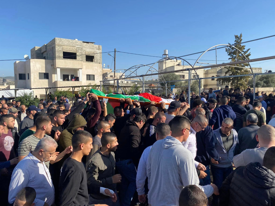 تشييع جثمان الشهيد الفتى شريف الشاعر إلى مثواه الأخير في الجلمة