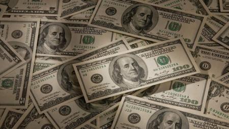 الولايات المتحدة .. رجل يقاضي أم ابنته لإفشائها سرا بـمليار دولار