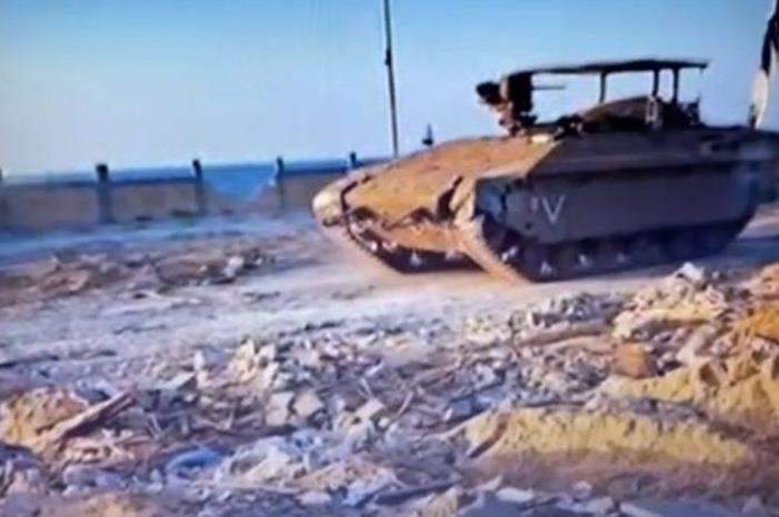 القسام تستهدف 11 آلية صهيونية منذ صباح اليوم