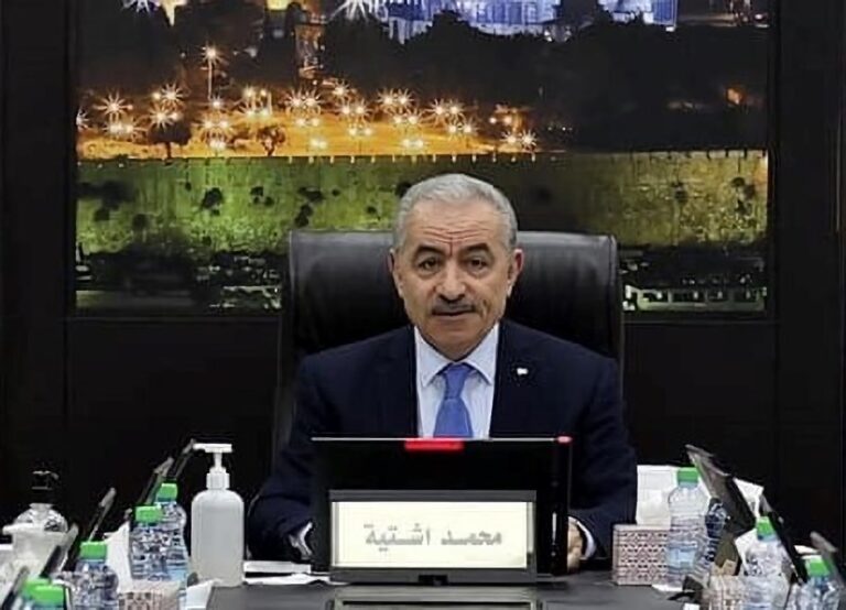 اشتية: الاحتلال يرتكب واحدة من أكثر الحملات العسكرية دموية ضد شعبنا