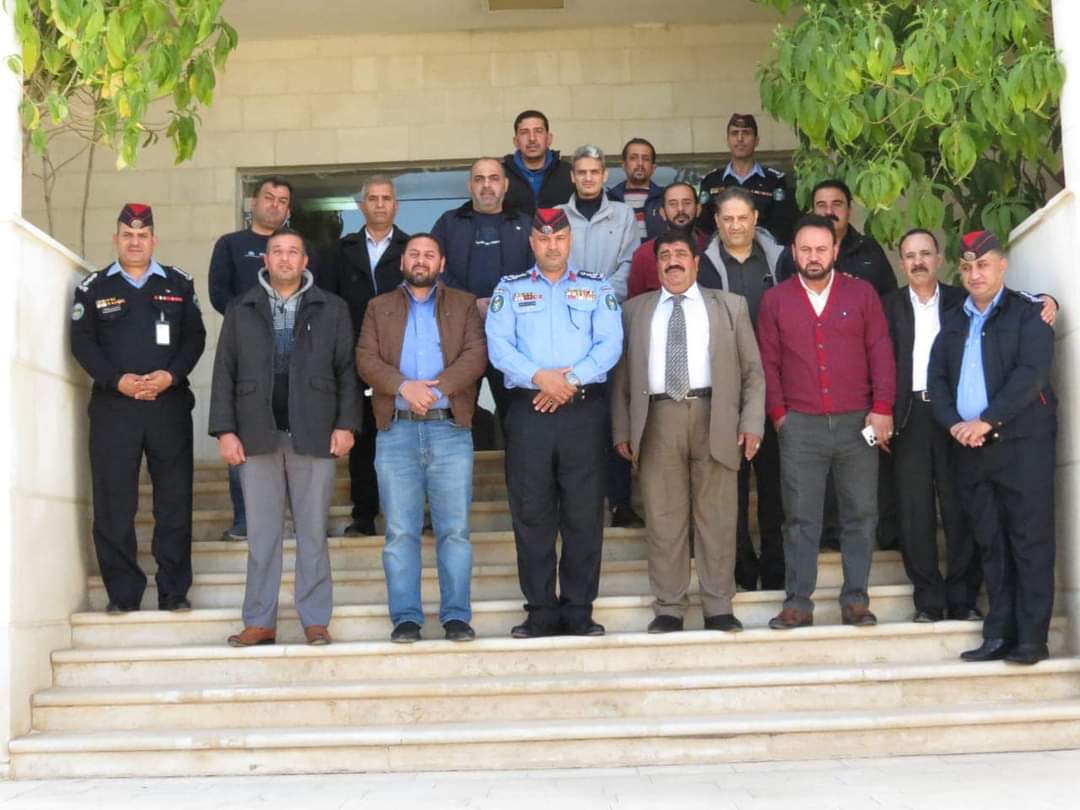 العميد العبادي يلتقي عدداً من المتقاعدين العسكريين في جرش