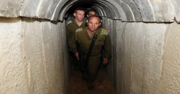 صحيفة: أنفاق حماس أكبر من شبكة قطار لندن