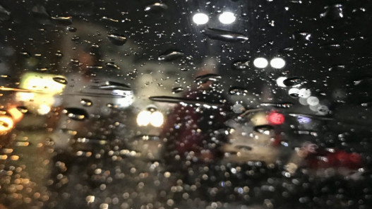 أجواء ماطرة الأربعاء وباردة نسبيا حتى السبت