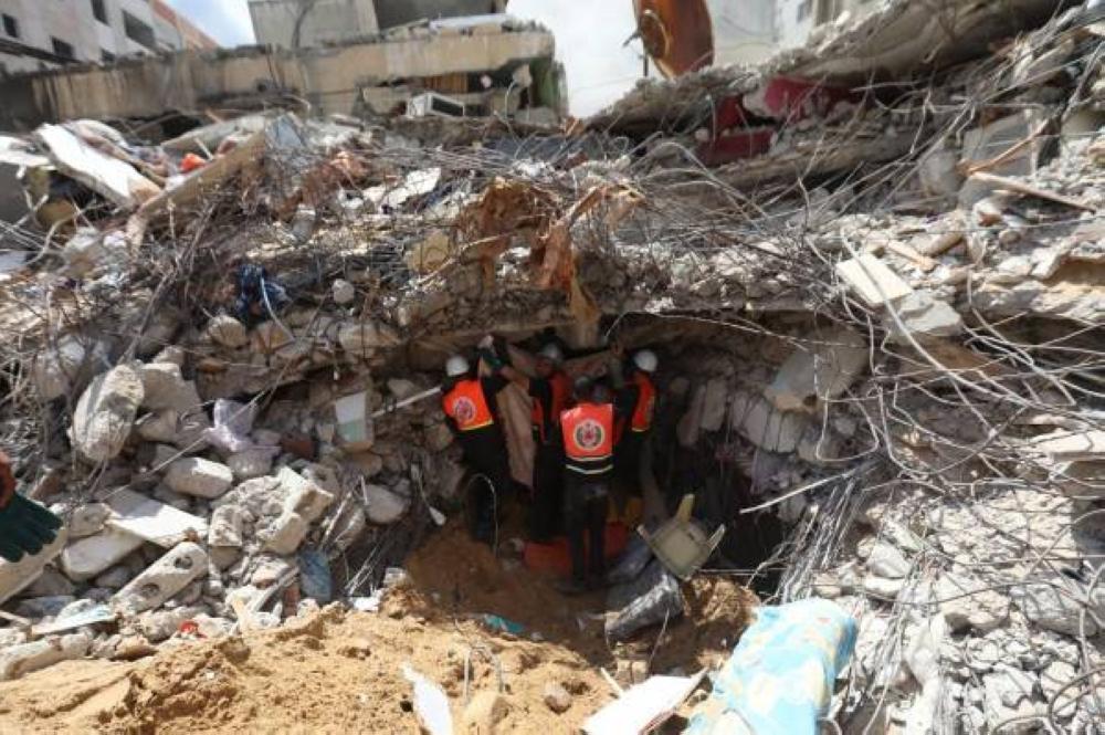 الدفاع المدني في غزة: نعمل من دون معدات