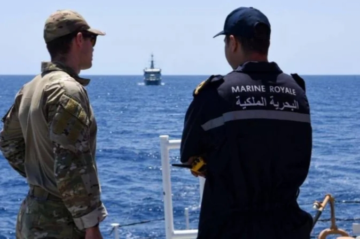 المغرب.. البحرية تنقذ (56) مهاجرًا غير شرعي