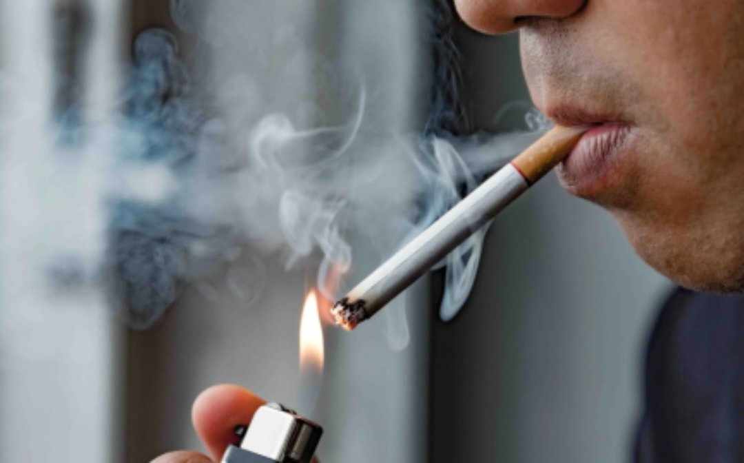 لماذا يزيد التدخين من خطر الإصابة بسرطان الرئة؟