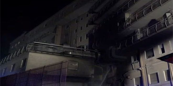 مصرع ثلاثة أشخاص في حريق بمستشفى إيطالي
