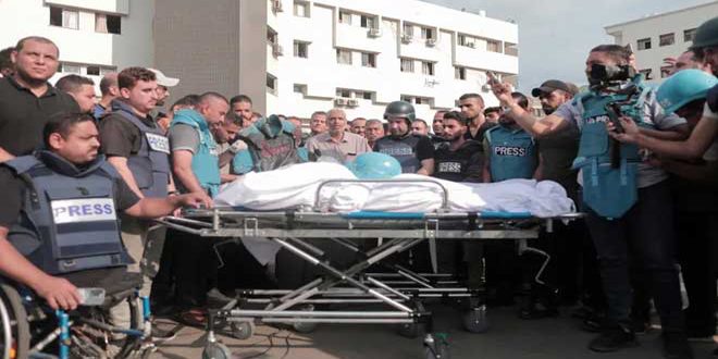 صحفيون أمريكيون: (إسرائيل) تحاول إخماد أصوات الصحفيين في غزة