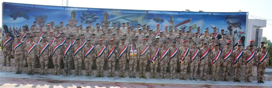 قيادات وفرق الجيش العراقي  تحتفل بيوم النصر ...صور