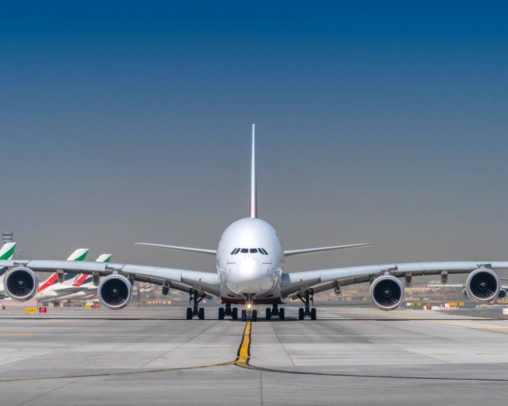 إصابة 14 راكباً في طائرة حلّقت من أستراليا إلى دبي