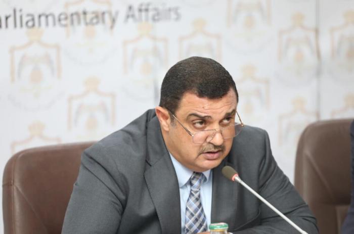 وزير الشؤون السياسية : نظام المساهمة المالية والقانون الجديد شجع على الاندماج بين الأحزاب