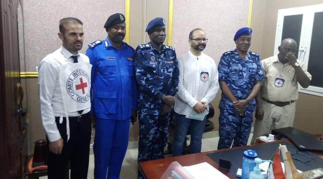 السودان : مستشفى الشرطة الدمازين يتسلم دعم اللجنة الدولية للصليب الأحمر
