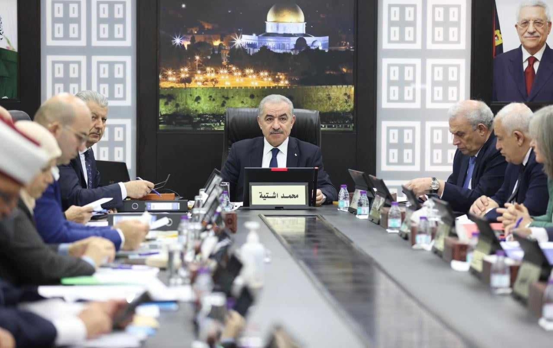 اشتية: الاحتلال يجعل من غزة مكانا غير قابل للحياة